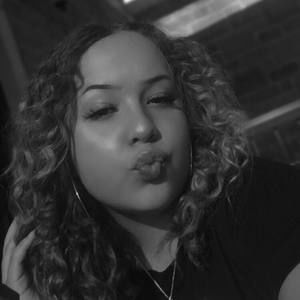 Meet your Posher, Jade